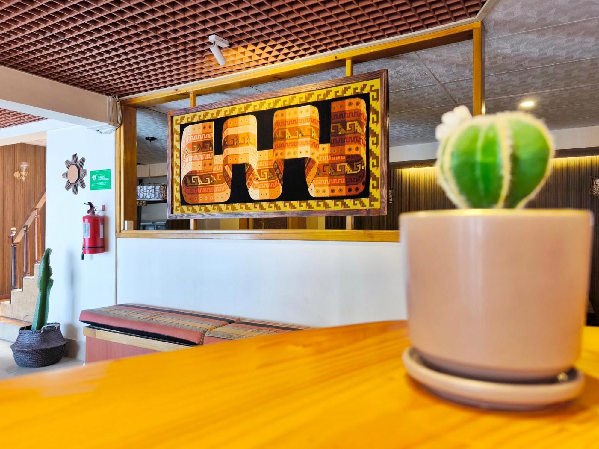 Hotel Intillanka إكيكي المظهر الخارجي الصورة