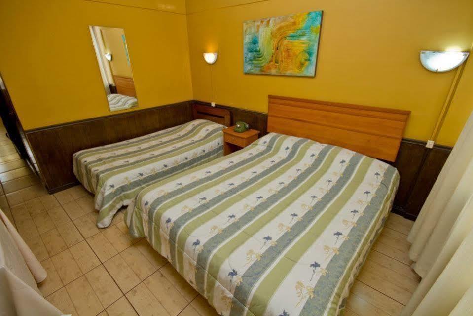 Hotel Intillanka إكيكي المظهر الخارجي الصورة