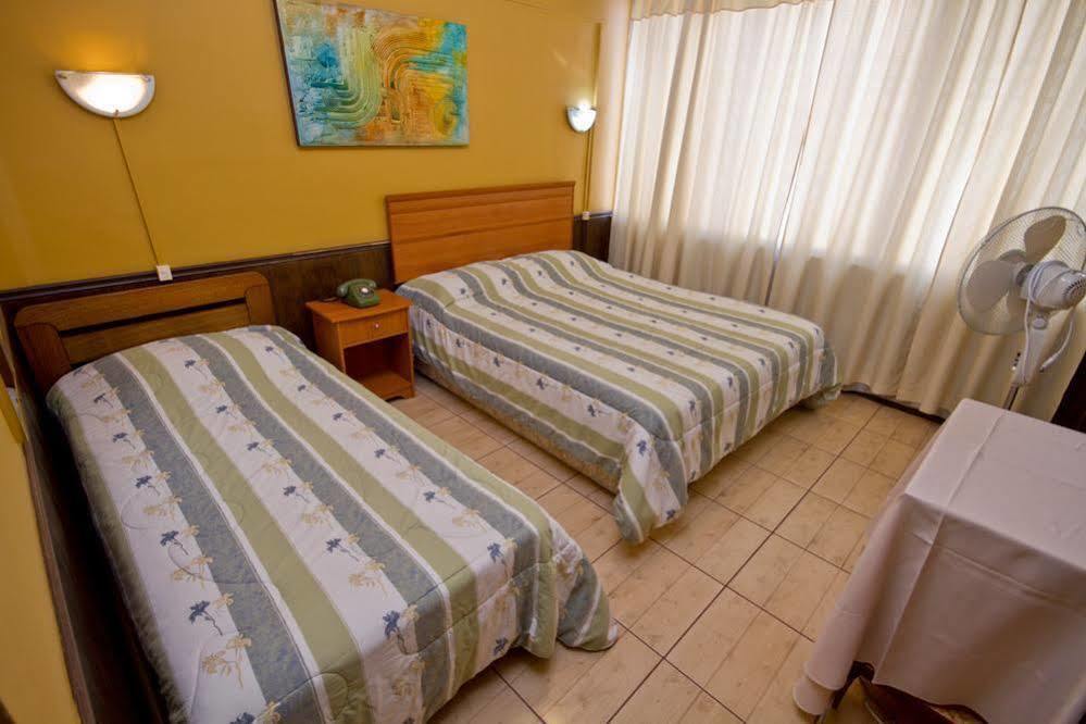 Hotel Intillanka إكيكي المظهر الخارجي الصورة